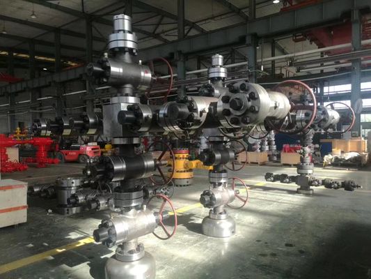 Дерево X-Mas рождественской елки/масла Wellhead месторождения нефти API 6A для хороший сверлить